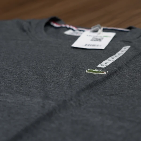 Camiseta Lacoste Básica Peruana - Imagem 17