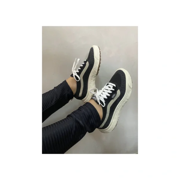 Tênis Feminino Vans UltraRange VR3 - Imagem 14