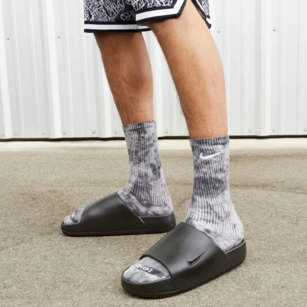 Chinelo Masculino Nuvem Slide Nike - Imagem 12
